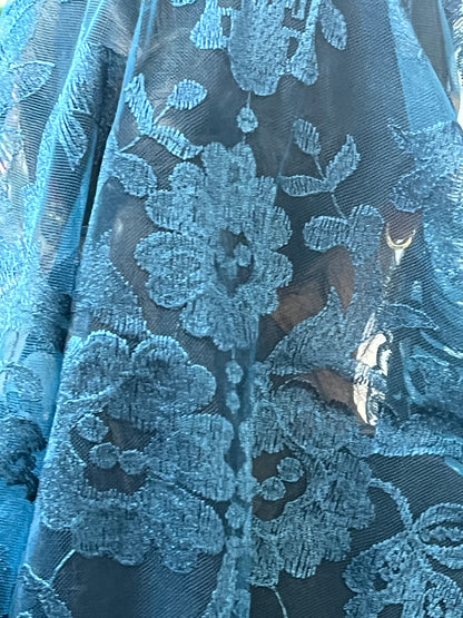 Peacock Olivia Lace Mantilla Chapel Spanish Veil 51" - Unique Catholic Gifts