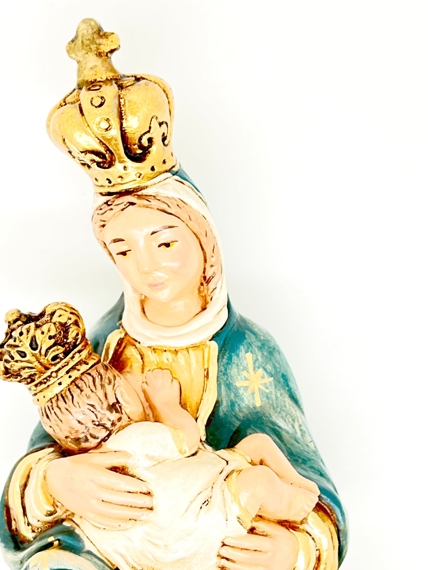 Our Lady of La Leche 10" - Unique Catholic Gifts