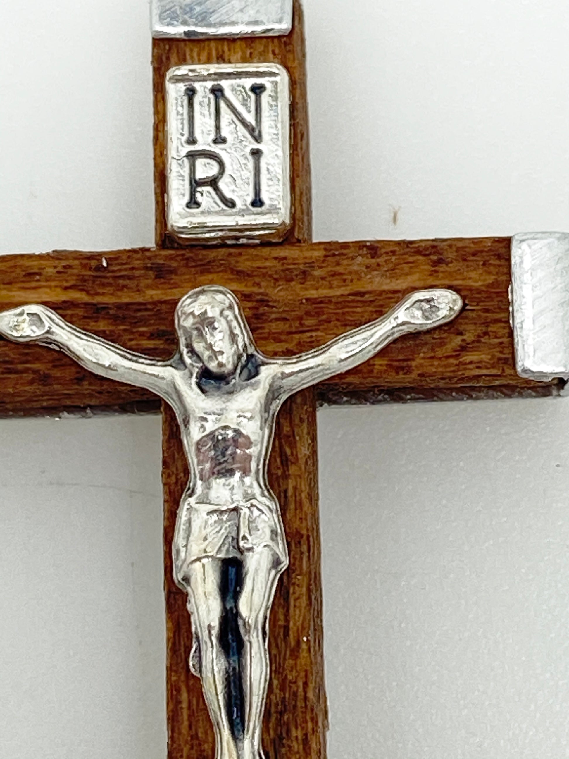 Crucifix 1-1/4" Brown Wood - Unique Catholic Gifts