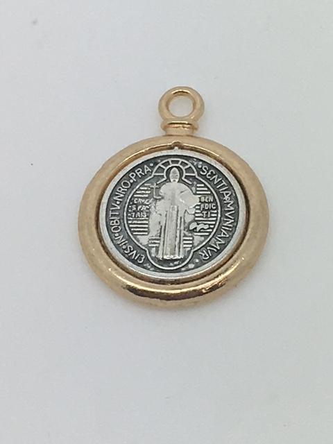 Medalla de San Benito (oro y plata) – Unique Catholic Gifts