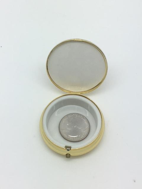 Holy Eucharist Pyx ( 2") - Unique Catholic Gifts