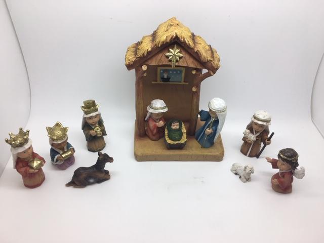 11 Piece Stable and Nativity Set (8") - Unique Catholic Gifts